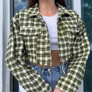 BDG Green plaid crop shacket jacket top S